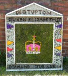 Royal Oak Well Dressing