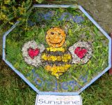 Sunshine Nursery Well Dressing