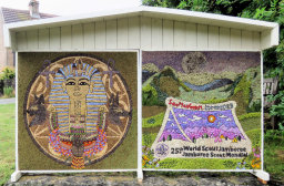 Village Green Well Dressing