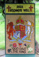 Main Well Dressing