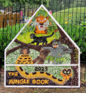 Stretton Handley CE Primary School Well Dressing