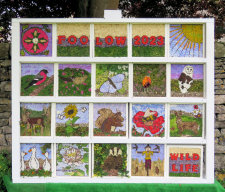 Main Well Dressing