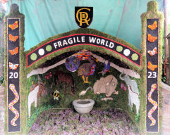Old Pump Well Dressing