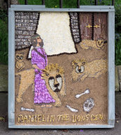 Wirksworth Junior School Well Dressing