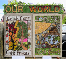 Market Place Well Dressings (3 &ndash; 4)