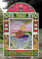 Main Well Dressing
