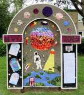 Hope Valley College Well Dressing