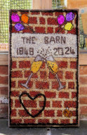 Hawk & Buckle Well Dressing