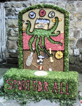 Junior School Well Dressing